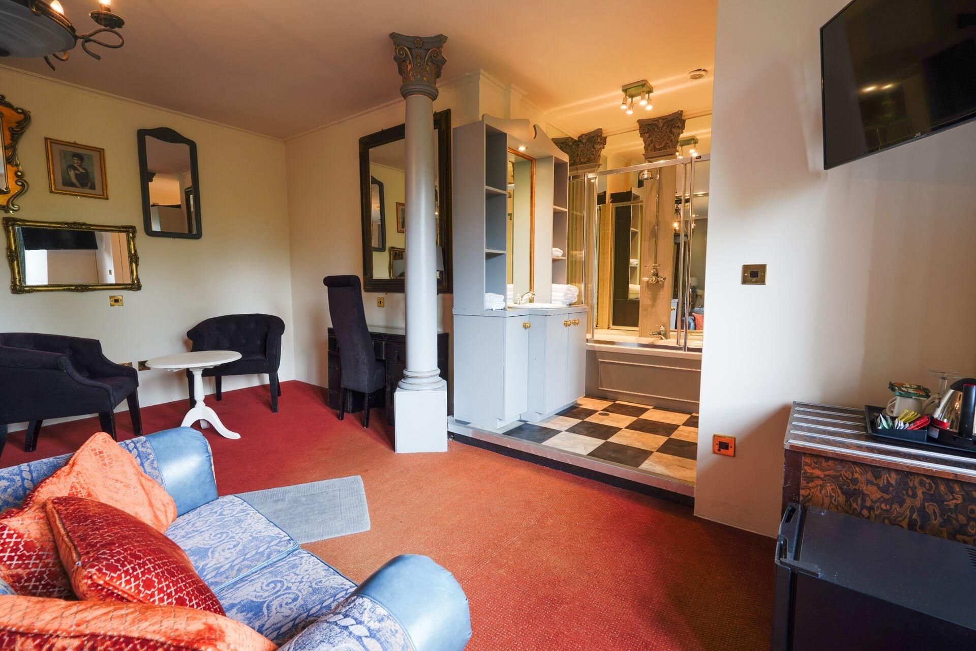 Ruthin Castle Hotel And Spa Exteriör bild