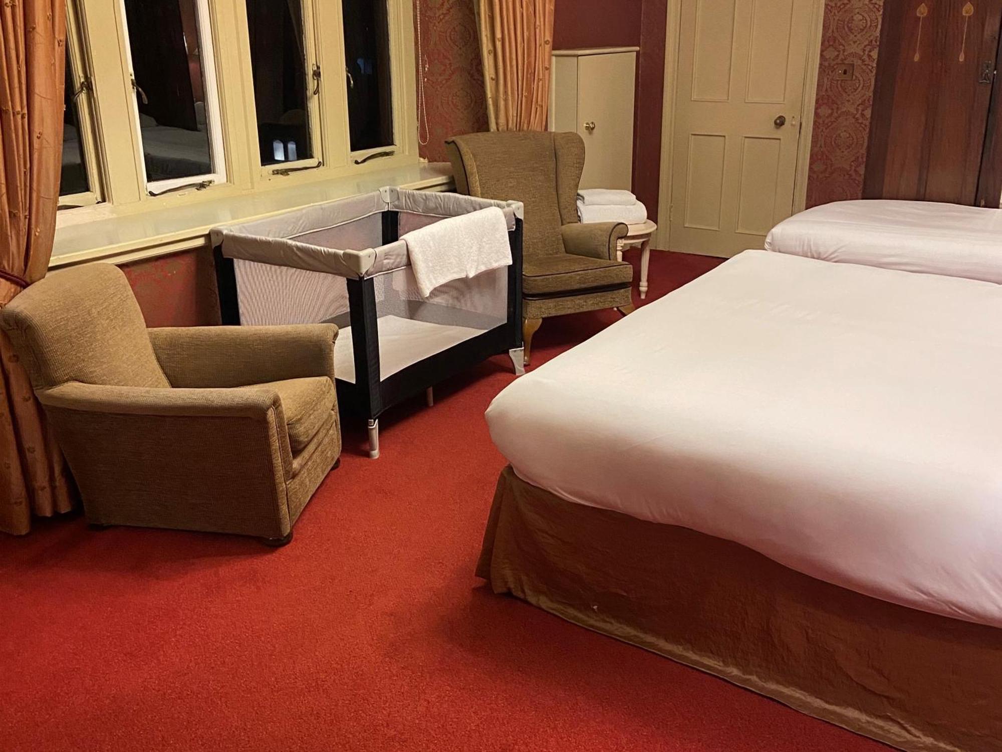 Ruthin Castle Hotel And Spa Exteriör bild