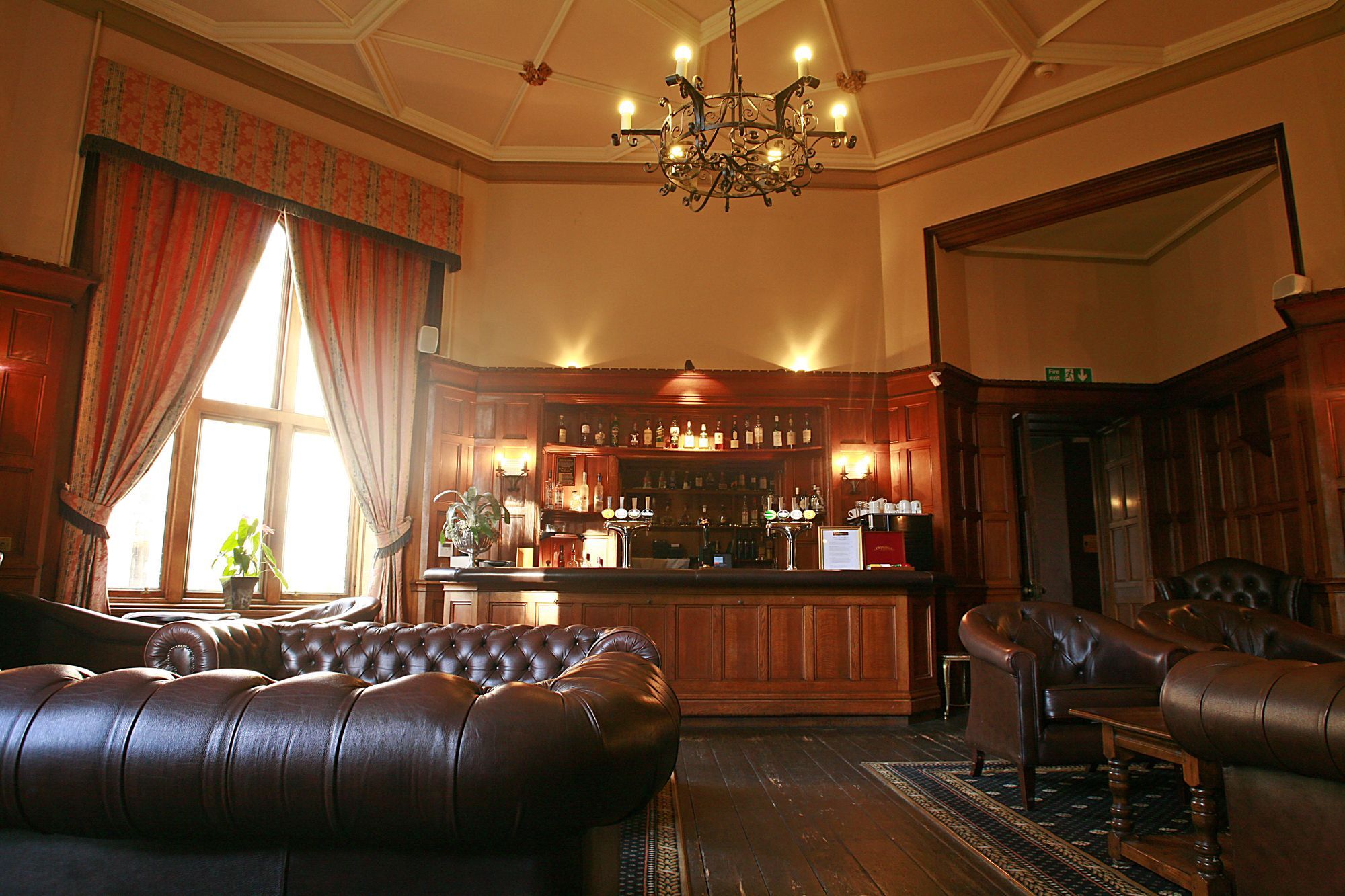 Ruthin Castle Hotel And Spa Exteriör bild